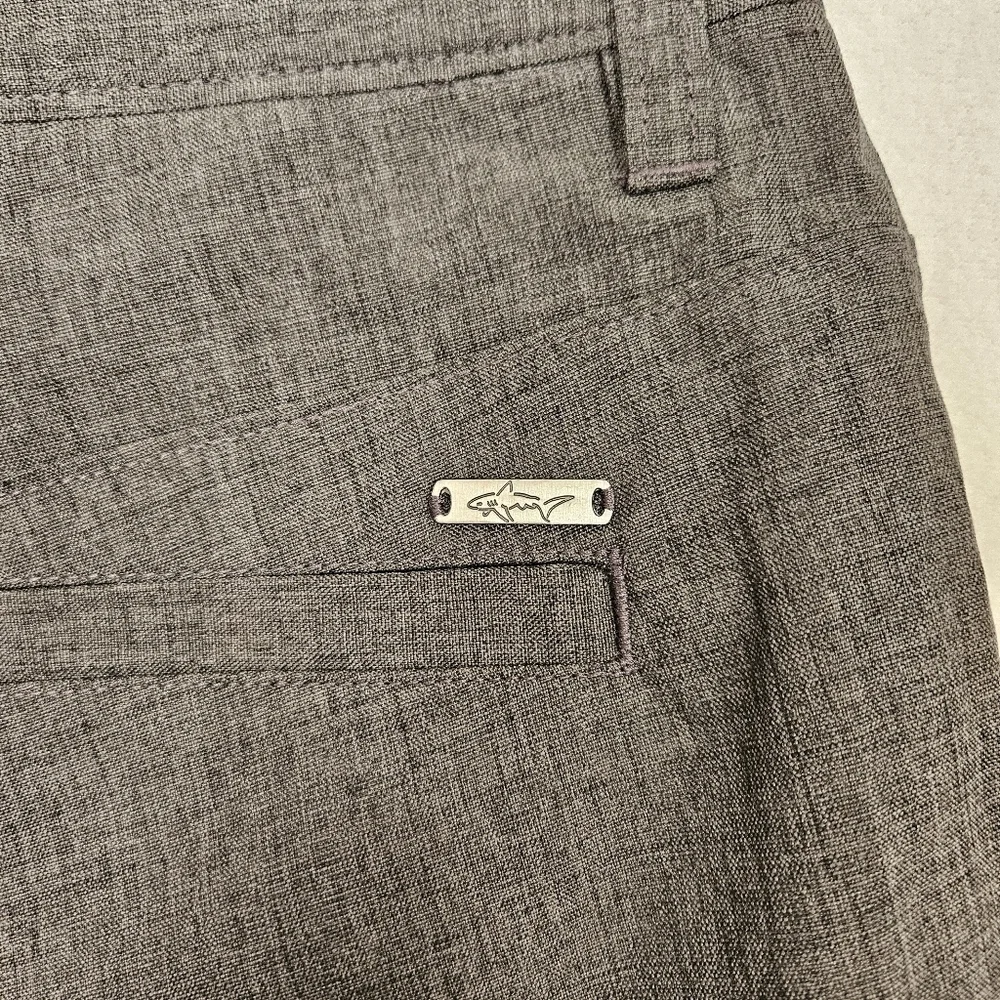 Greg Norman Shark Mens Gray Golf Shorts Flat Front Slim Fit Size 36 NWT